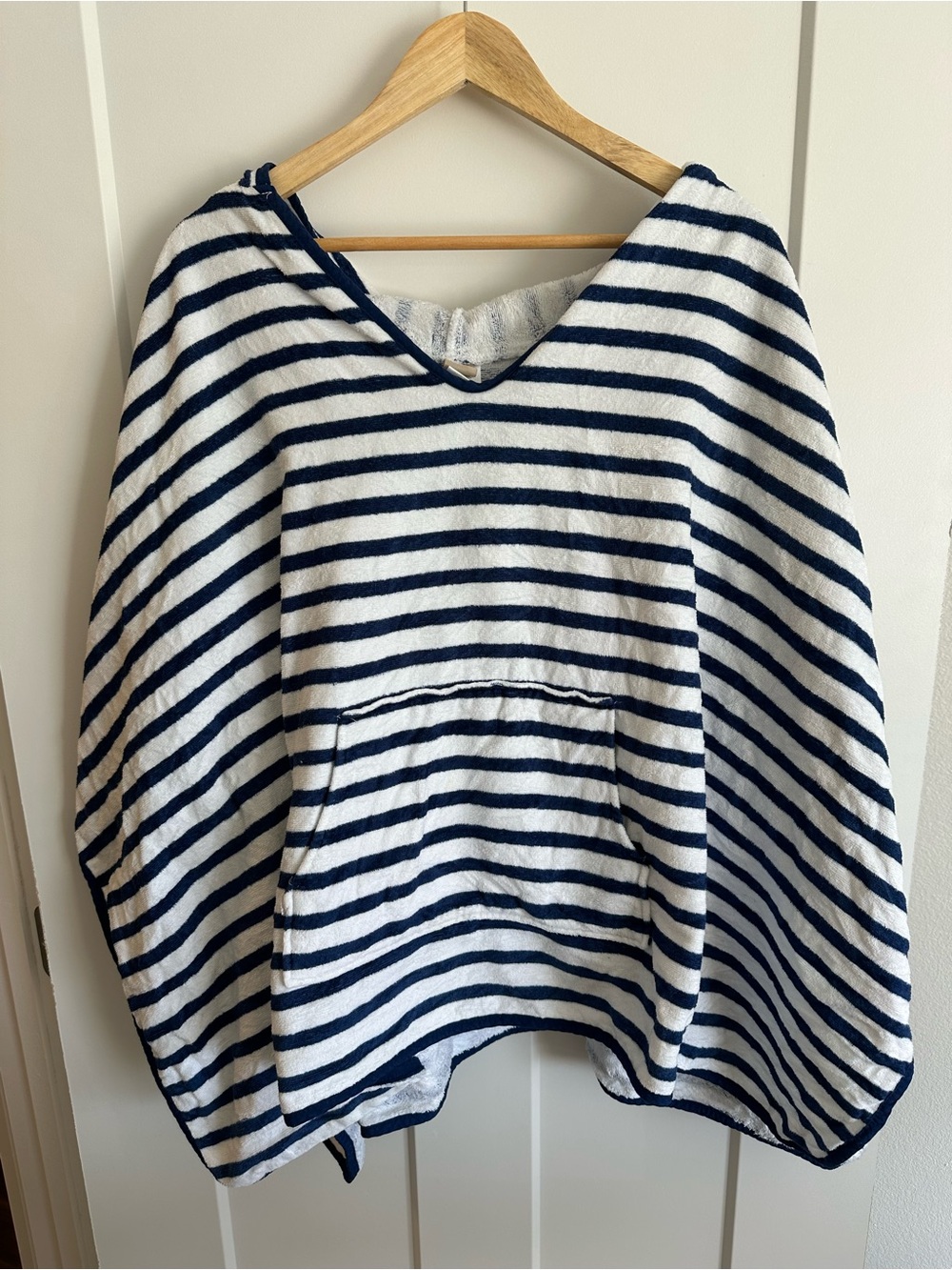 Pottery Barn Teen Navy and White Striped Hooded Towel Poncho